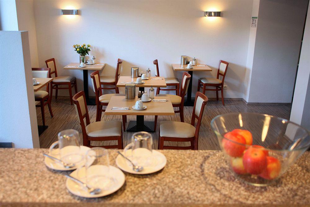 Fair Hotel Moenchengladbach City מראה חיצוני תמונה