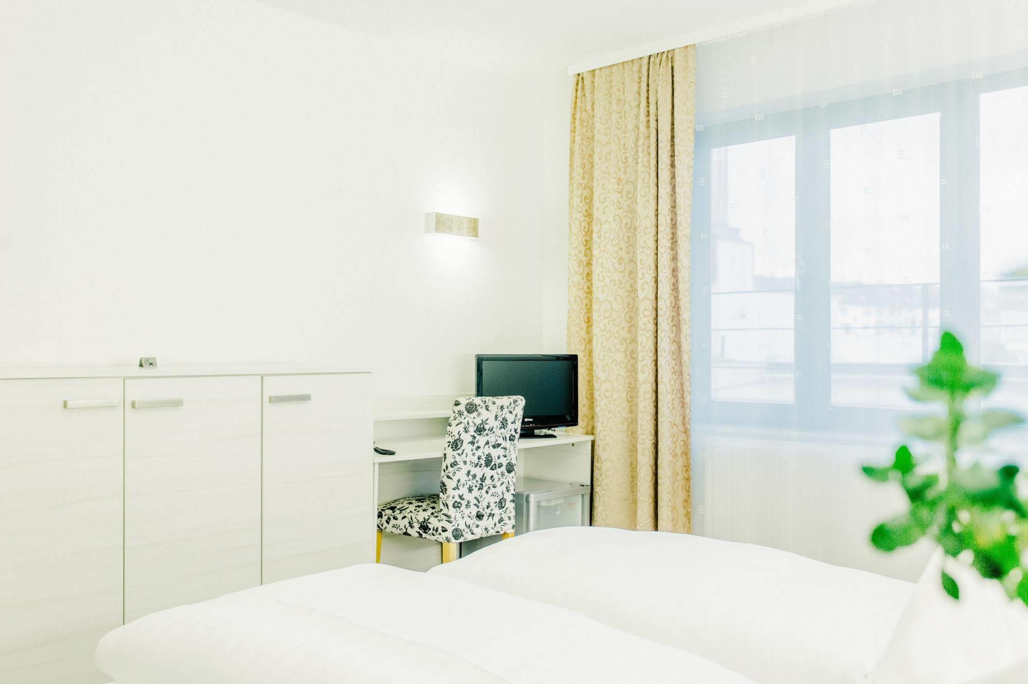 Fair Hotel Moenchengladbach City מראה חיצוני תמונה
