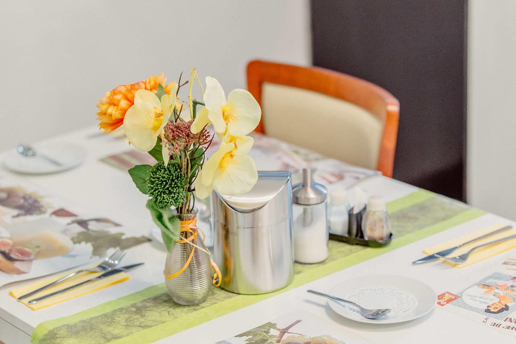 Fair Hotel Moenchengladbach City מראה חיצוני תמונה