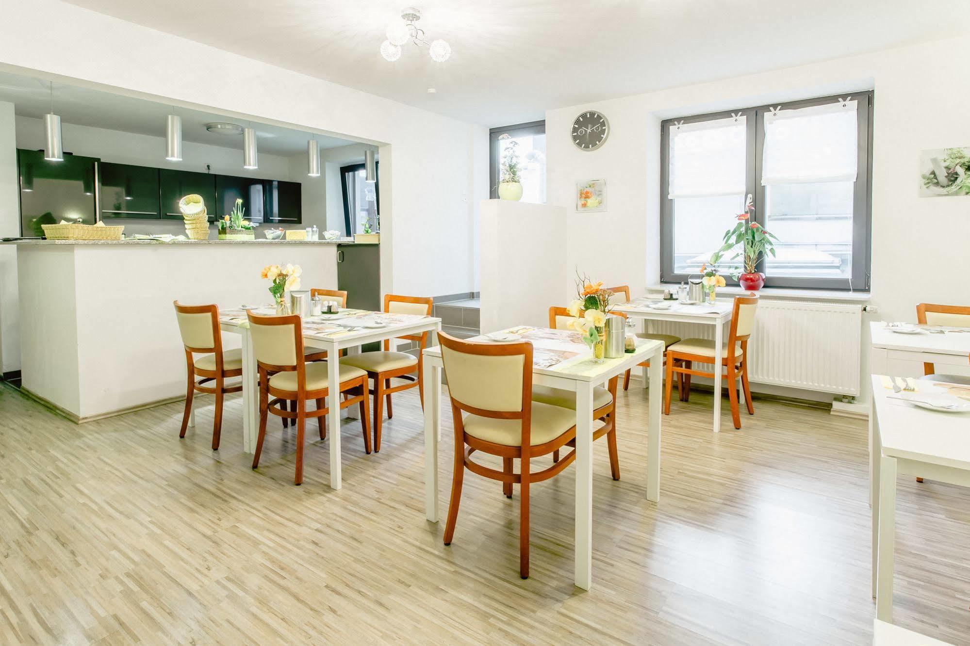 Fair Hotel Moenchengladbach City מראה חיצוני תמונה